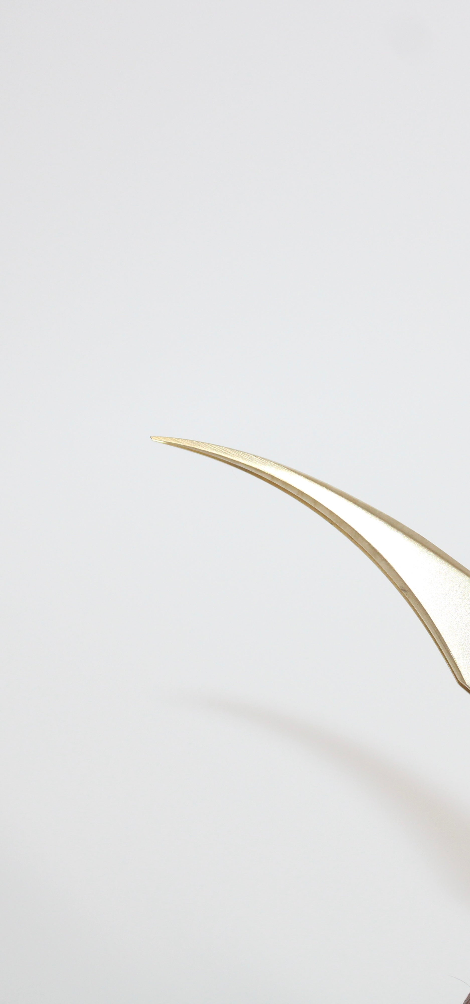 Isolation Tweezer