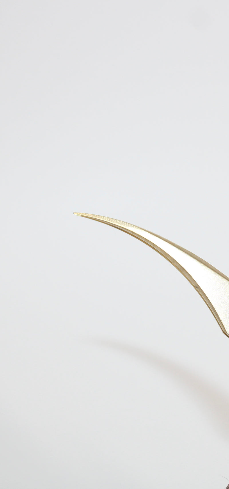 Isolation Tweezer